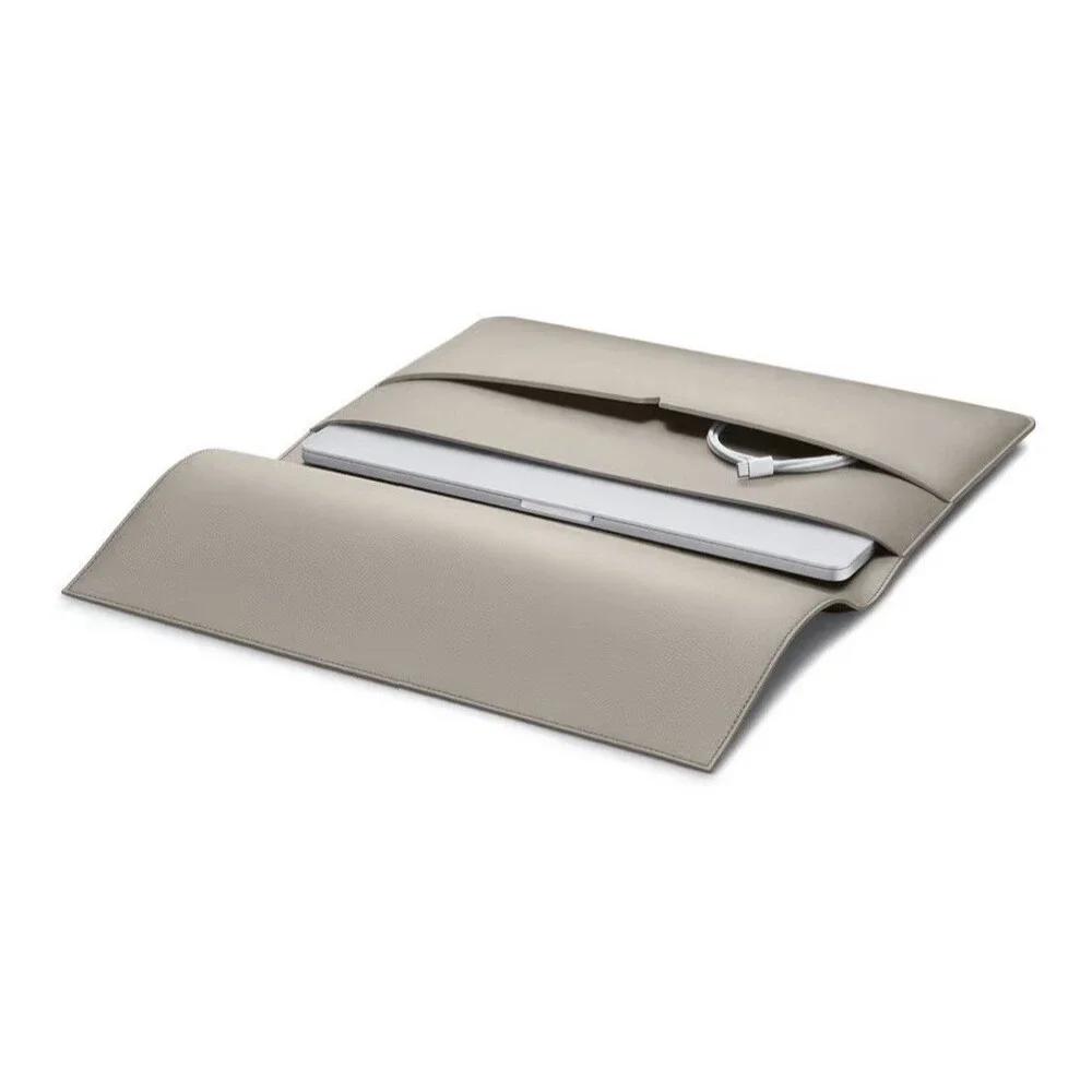New Von Holzhausen MacBook Portfolio 16